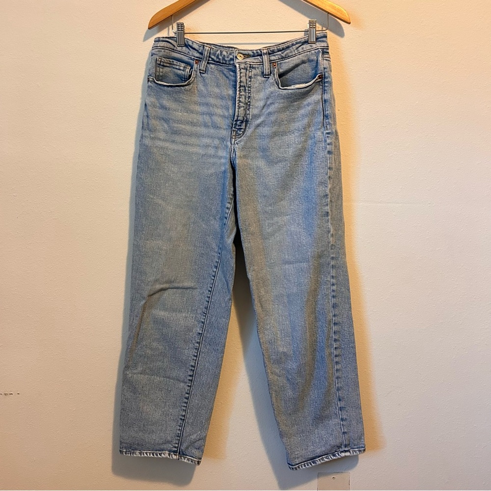 Old Navy 10 Women's High Rise OG Loose Light Blue Straight Leg Jeans